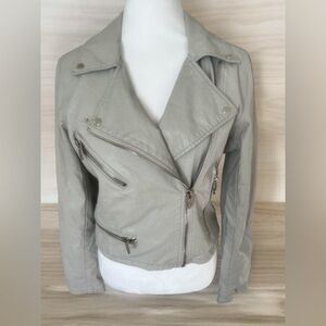 BLANK NYC Faux leather motorcycle style jacket light gray size M